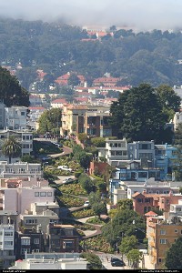 Photo by airtrainer | San Francisco  lombard street